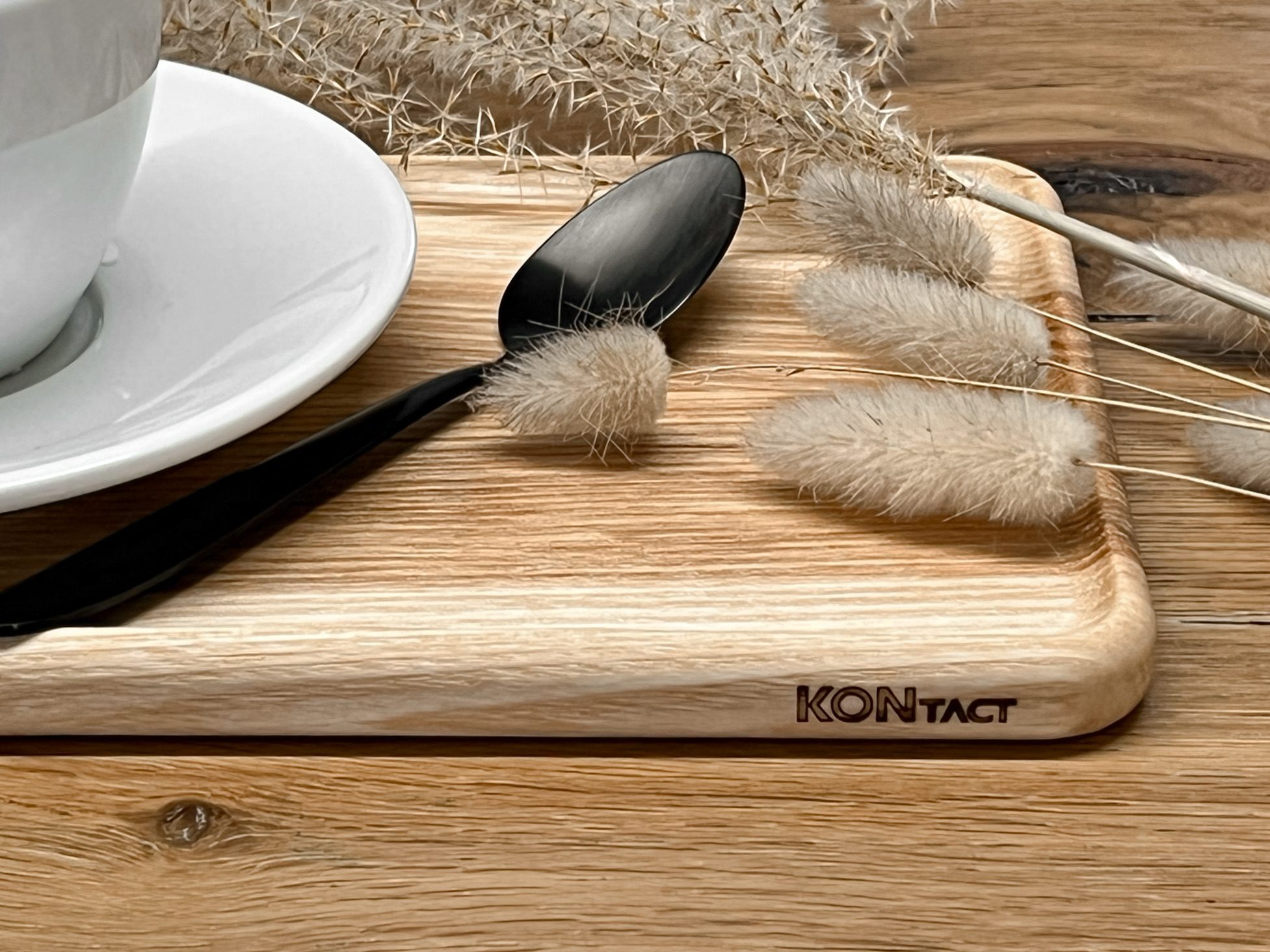 Kávový servírovací tác KONtact